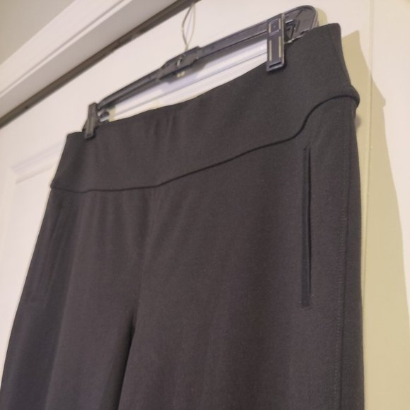 Joe Fresh Black Ponte-Knit Cropped Wide-Leg Pants - Picture 2 of 5